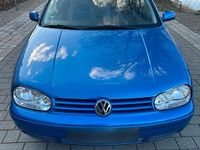 Usado VW Golf 75 HP (55 kW) 2000 Azul Coupé