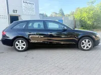 Gebraucht Audi A4 Attraction 143 PS (105 kW) 2011 Schwarz Kombi