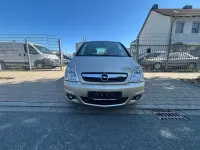 Gebraucht Opel Meriva Edition 105 PS (77 kW) 2009 Silber Van / Kleinbus
