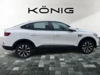 Gebraucht Renault Arkana Equilibre 140 PS (102 kW) 2023 Weiss SUV