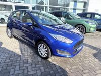 Gebraucht Ford Fiesta Trend 82 PS (60 kW) 2016 Blau Kleinwagen