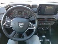 Gebraucht Dacia Sandero Expression 91 PS (66 kW) 2021 Orange Limousine