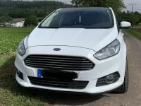Gebraucht Ford S-MAX Titanium 209 PS (153 kW) 2015 Weiß Van / Kleinbus