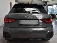 Gebraucht Audi A1 Comfort 150 PS (110 kW) 2022 Grau metallic SUV