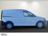 Gebraucht VW Caddy 102 PS (75 kW) 2023 Weiss Van / Kleinbus
