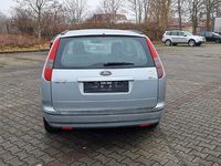 Gebraucht Ford Focus Ghia 136 PS (100 kW) 2005 Grau Kombi