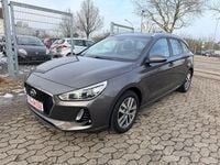 Gebraucht Hyundai i30 Trend 101 PS (74 kW) 2018 Grau Kombi