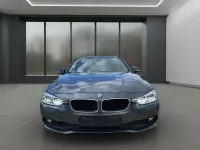 Gebraucht BMW 320 Advantage 190 PS (139 kW) 2018 Grau Limousine