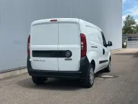 Gebraucht Fiat Doblò 101 PS (74 kW) 2019 Weiß Van / Kleinbus
