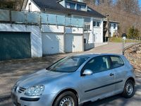 Gebraucht VW Golf V 102 PS (75 kW) 2004 Silber Kleinwagen