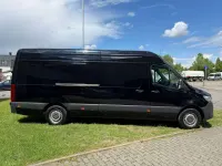 Gebraucht Mercedes Sprinter 163 PS (119 kW) 2020 Tiefschwarz Van