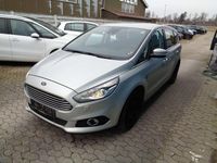 Gebraucht Ford S-MAX Titanium 190 PS (139 kW) 2019 Silber Van / Kleinbus