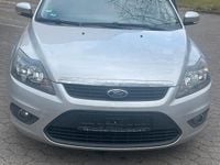Gebraucht Ford Focus 106 PS (77 kW) 2010 Silber Kombi