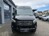 Używany Mercedes Sprinter 190 KM (139 kW) 2021 Czarny Van
