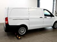 Gebraucht Mercedes e-Vito 85 kW (116 PS) 2021 Weiß Van / Kleinbus