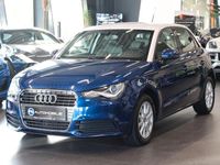 Gebraucht Audi A1 Sportback Attraction 122 PS (89 kW) 2013 Blau Kleinwagen