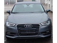 Gebraucht Audi A3 Ambiente 150 PS (110 kW) 2015 Grau Limousine