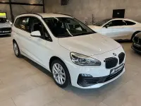Używany BMW 218 Advantage 150 KM (110 kW) 2020 Biały Kombi