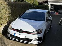 Gebraucht VW Golf VII GTI 230 PS (169 kW) 2018 Grau Kleinwagen