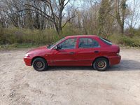 Gebraucht Hyundai Accent 75 PS (55 kW) 1999 Rot Limousine