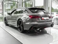 Gebraucht Audi RS6 Ambiente 600 PS (441 kW) 2025 Nardograu Kombi