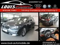 Gebraucht BMW 330 Luxury Line 184 PS (135 kW) 2020 Grau Kombi