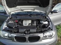 Gebraucht BMW 118 143 PS (105 kW) 2007 Silber Kleinwagen