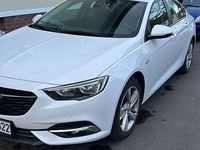 Gebraucht Opel Insignia Business 140 PS (102 kW) 2017 Weiß Limousine