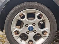 Gebraucht Ford Fiesta Trend 95 PS (69 kW) 2011 Grau Kleinwagen