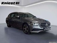 Gebraucht Mercedes E220 Avantgarde 200 PS (147 kW) 2022 Selenitgrau Kombi