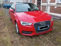 Gebraucht Audi A3 110 PS (80 kW) 2015 Rot Limousine