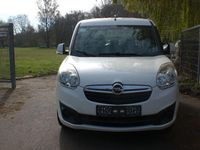 Gebraucht Opel Combo 95 PS (69 kW) 2014 Weiß Van / Kleinbus