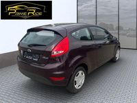 Gebraucht Ford Fiesta Trend 82 PS (60 kW) 2011 Rot Kleinwagen