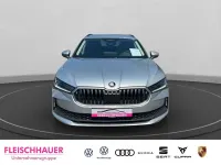 Gebraucht Skoda Superb Essence 150 PS (110 kW) 2025 Silber Limousine