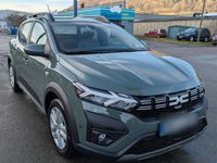 Gebraucht Dacia Sandero Expression 91 PS (66 kW) 2023 Grün Limousine