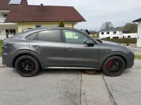 Gebraucht Porsche Cayenne Coupe GTS 460 PS (338 kW) 2023 Grau SUV
