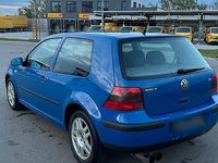 Brugt VW Golf IV 116 HK (85 kW) 2001 Blå Hatchback