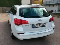 Gebraucht Opel Astra Active 95 PS (69 kW) 2013 Weiß Kombi