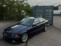Gebraucht BMW 318 Basis 115 PS (84 kW) 1994 Blau Limousine