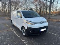Używany Citroën Jumpy Business Class 122 KM (89 kW) 2016 Biały Minivan