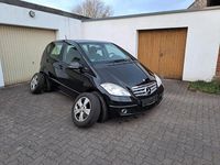 Gebraucht Mercedes A150 Avantgarde 95 PS (69 kW) 2008 Schwarz Kleinwagen