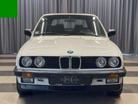 Gebraucht BMW 325 170 PS (125 kW) 1987 Weiß Cabrio