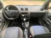 gebraucht Ford Fiesta 1,4 neu TÜV