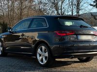 Gebraucht Audi A3 110 PS (80 kW) 2014 Braun Kleinwagen