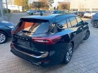 Gebraucht Ford Focus ST-Line 125 PS (91 kW) 2024 Schwarz Kombi