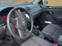 Gebraucht VW Golf V 102 PS (75 kW) 2005 Blau Kleinwagen