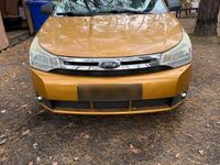 Gebraucht Ford Focus 146 PS (107 kW) 2009 Gelb Limousine