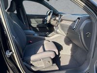 Gebraucht Volvo XC40 Core 169 kW (231 PS) 2022 Stone) / solid (schwarz SUV