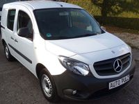 Gebraucht Mercedes Citan 109 90 PS (66 kW) 2019 Weiß Van / Kleinbus