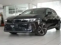 Gebraucht Opel Astra Edition 181 PS (133 kW) 2022 Diamant schwarz metallic Kleinwagen